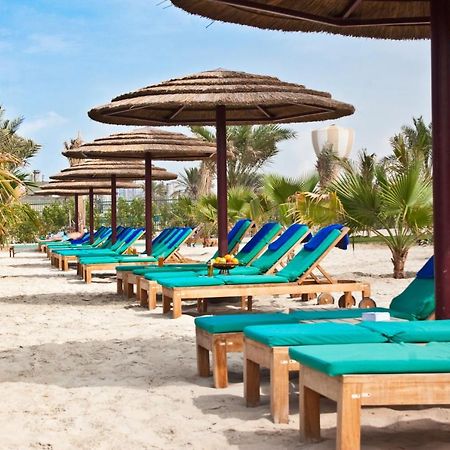Sahara Beach Resort & Spa Sardzsa Kültér fotó Beach at Jumeirah Beach Hotel