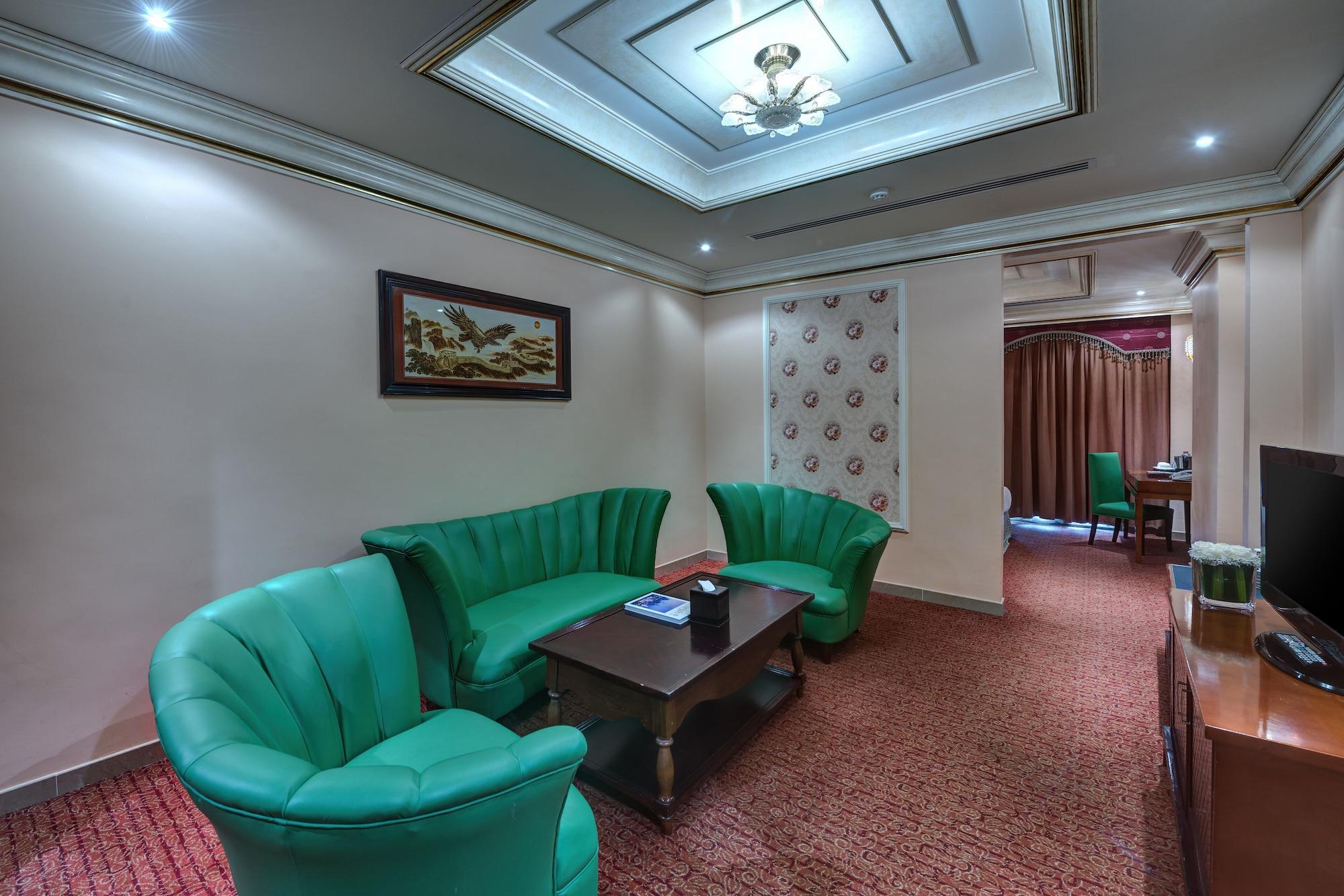 Sahara Beach Resort & Spa Sardzsa Kültér fotó Suite room