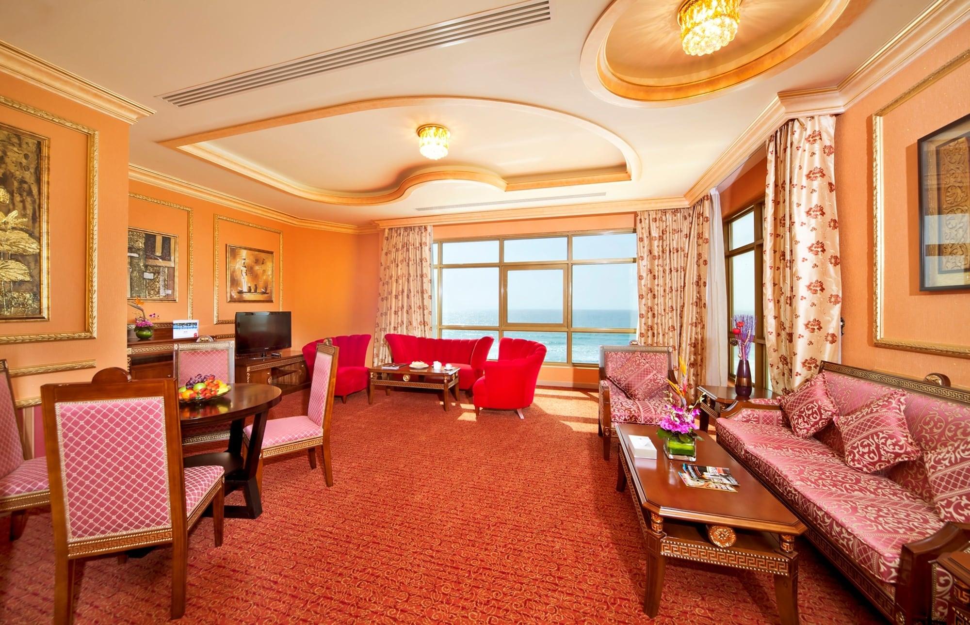 Sahara Beach Resort & Spa Sardzsa Kültér fotó Suite